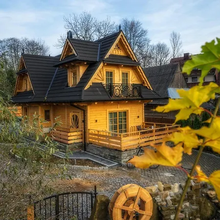 Alpesi faház Cyrhlica House *