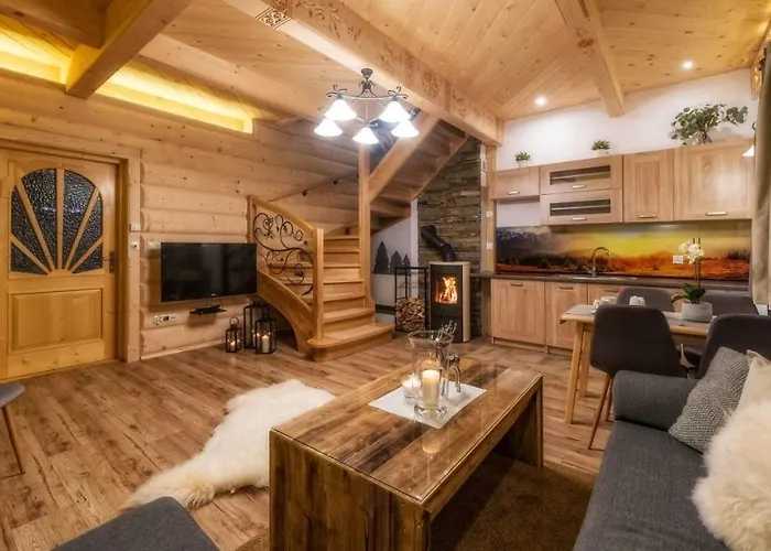 Cyrhlica House Chalet